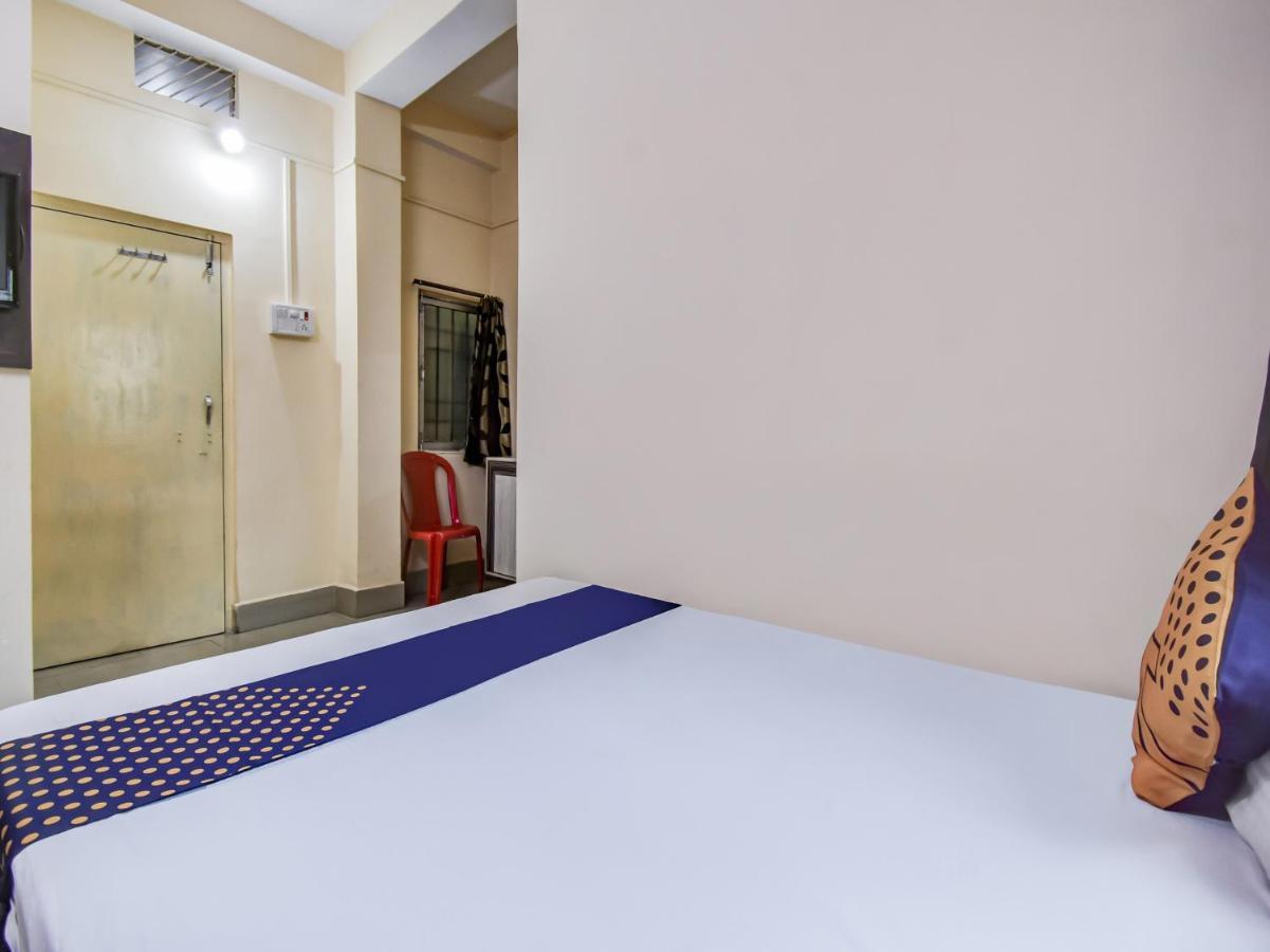 Spot On 78443 Hotel Bharat Rourkela المظهر الخارجي الصورة